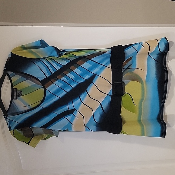 Frank Lyman Design 16 top - Picture 1 of 6